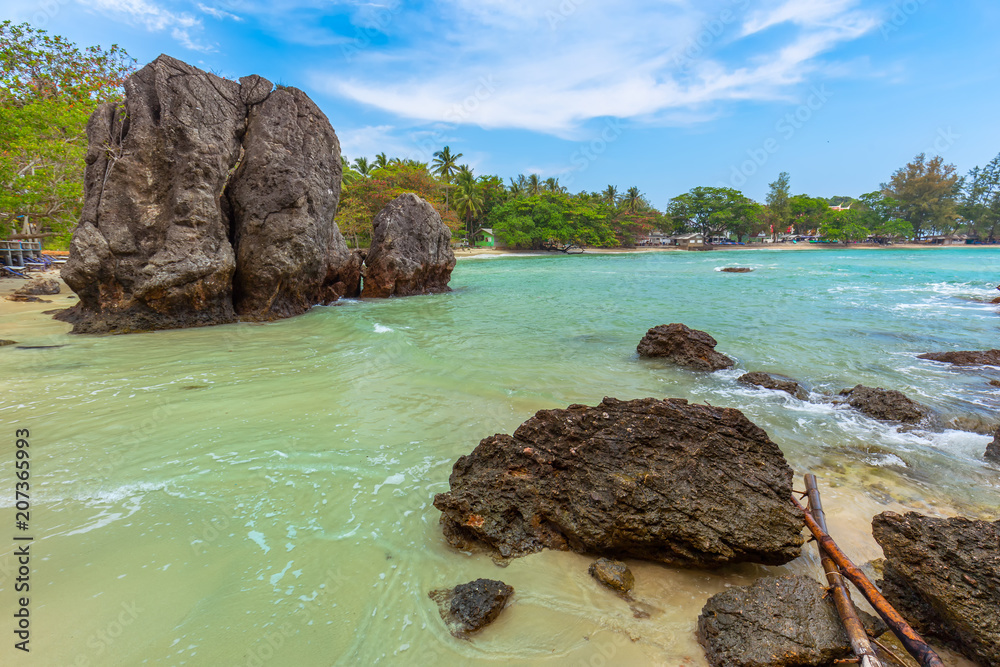 Wall mural white sand beach south of thailand