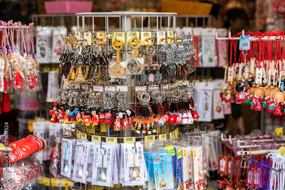 Wall mural TOKYO, JAPAN - OCTOBER 31, 2017: Japanese souvenirs in the store. Close-up.