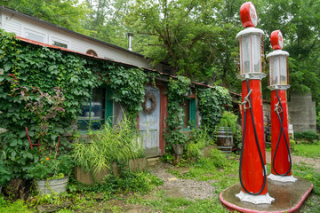 Vintage Gas Station in Rabbit Hash 