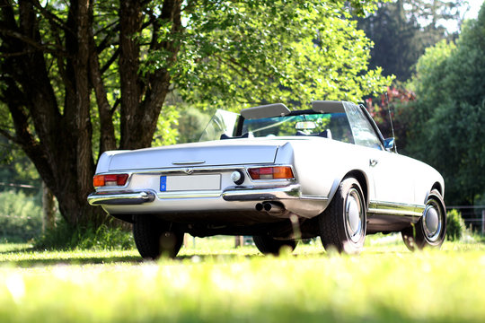 Oldtimer von hinten