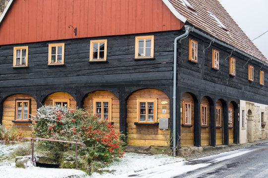 historische Umgebindeh&auml;user in Waltersdorf Zittauer Gebirge