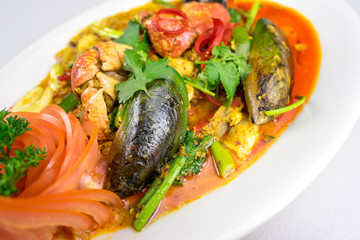 Stir-fried crab curry