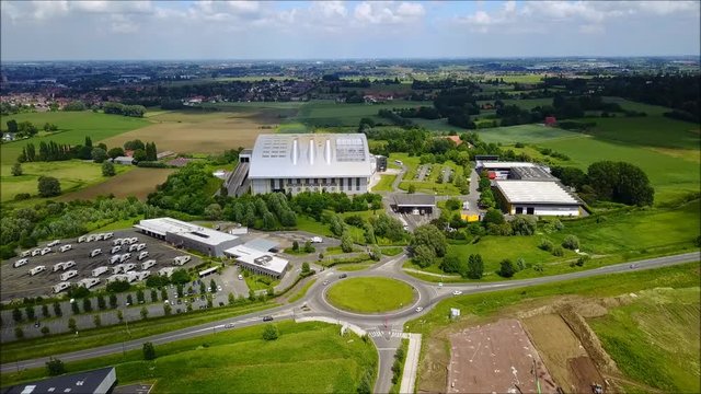 Site industriel de recyclage et traitement des d&eacute;chets