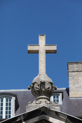 Cross