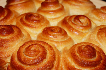 Buns on a baking sheet
