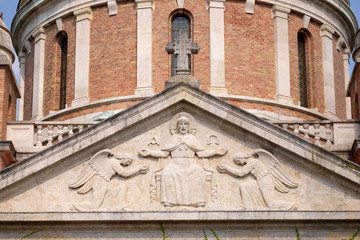 Obraz premium Church of Christ the King, Mirogoj cemetery in Zagreb, Croatia