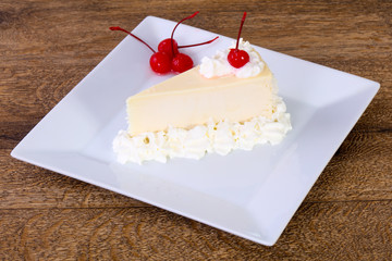 Cheesecake with cream