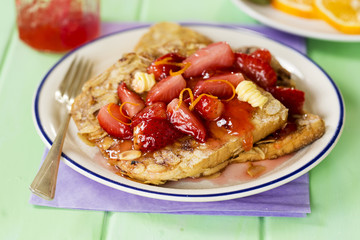 French almond toasts with strawberries