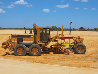 Obraz premium Heavy machinery working on construction site