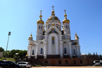 Fototapeta na wymiar orthodox crosses on gold domes