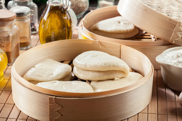 Gua bao, steamed buns in bamboo steamer
