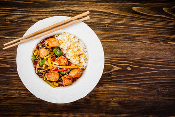 Chicken meat with rice and vegetables