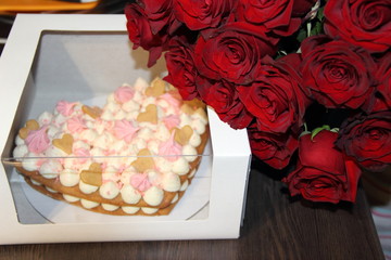 cake and roses