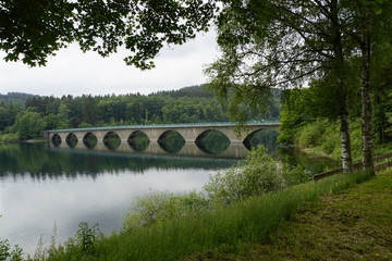 Brücke über die Versetalsperre