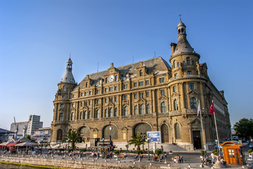 Obraz premium Istanbul, Turkey, 22 June 2006: The Kadikoy district of Istanbul. Haydarpasa Railway Station