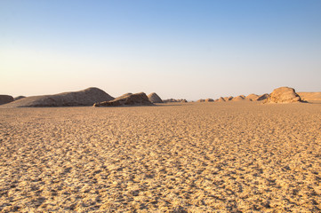 Plakat Dasht-e Lut desert near Kerman, Iran.