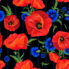 rode klaprozen en blauwe korenbloemen