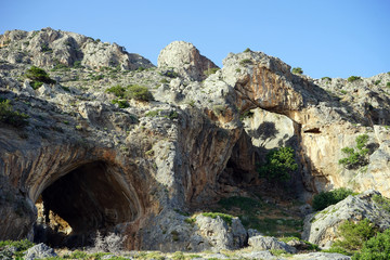 Natural bridge