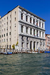 Naklejka premium buildings in venice