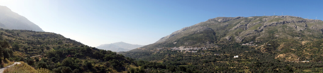 Obraz premium Road in mountain