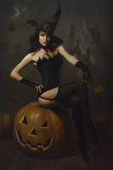 Girl in a Halloween costume - 207616927