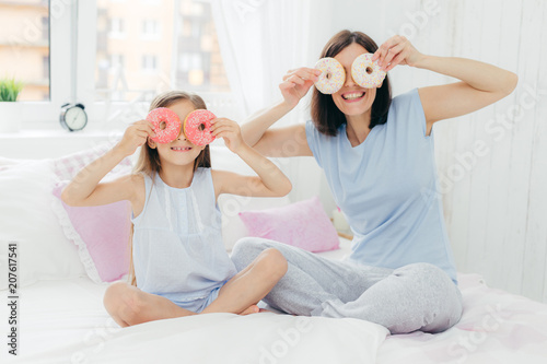 Family Leisure And Togetherness Concept Happy Mum And Female