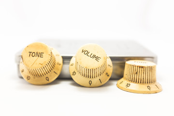 Knob guitar