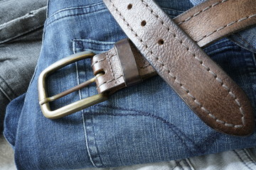 Belt on pants/jeans