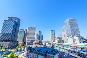 東京都心の高層ビル Tokyo station and 