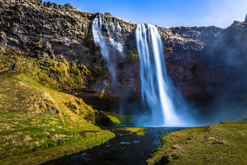Obraz premium Seljalandsfoss - May 04, 2018: Seljalandsfoss waterfall, Iceland