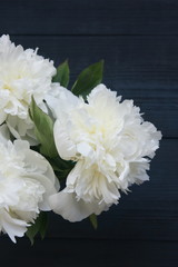 Naklejka na ściany i meble Bouquet of white peonies