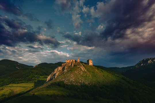 coltesti castle trascau mountains romania transilvania, Rimetea