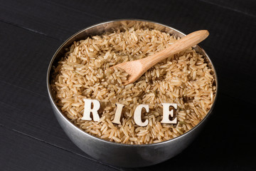 brown rice in bowl