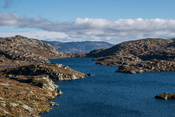 Fototapeta premium Mountain lake cold and sunny