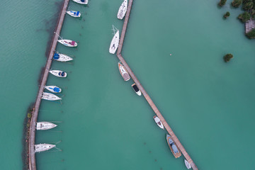 Fototapeta na wymiar White sailing boats in Lake Balaton
