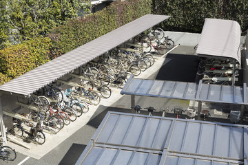 住宅　駐輪場　アパート　マンション　イメージ　