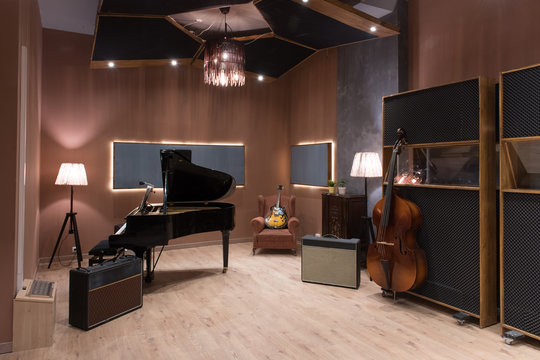 Amplifiers near musical instruments