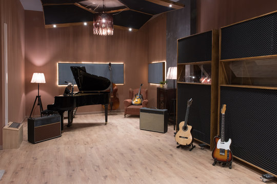 Amplifiers near musical instruments