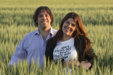 pareja argentina campo trigo