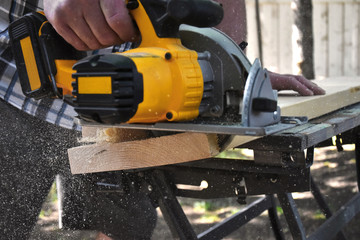 Electric Hand Saw