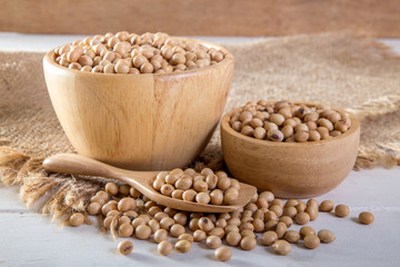 Soybeans and soy milk