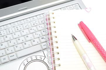 ノートパソコン