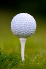 Golf ball on tee ready to be shot
