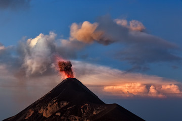 El Volcán de Fuego, Guatemala, 21.04.2018
