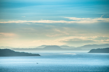 海と空が青い平戸島
