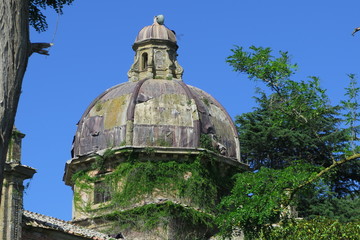 Chiesa dei SS Giacomo e Cristoforo Isola Bisentina