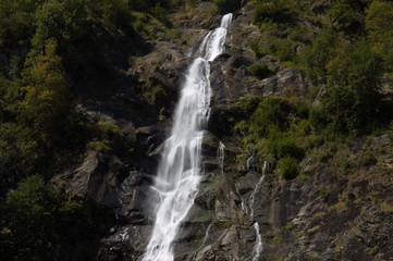 Fototapeta na wymiar Partschinser Wasserfall