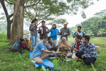 Friendship Hangout Traveling Destination 