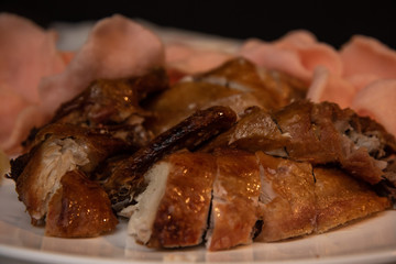 Fried chicken and rice crackers, a popular dish in a chinese restaurant