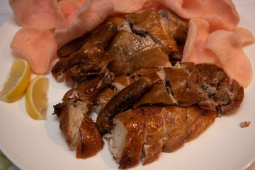 Fried chicken and rice crackers, a popular dish in a chinese restaurant